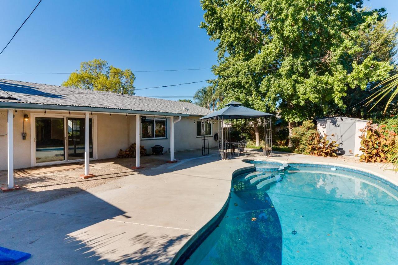 4 Bedroom West Hills Charmer With Pool And Jacuzzi Los Angeles Exterior photo